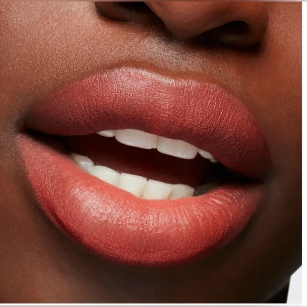 MAC Powder Kiss Liquid Lipcolour-Devoted To Chili- Limited Edition